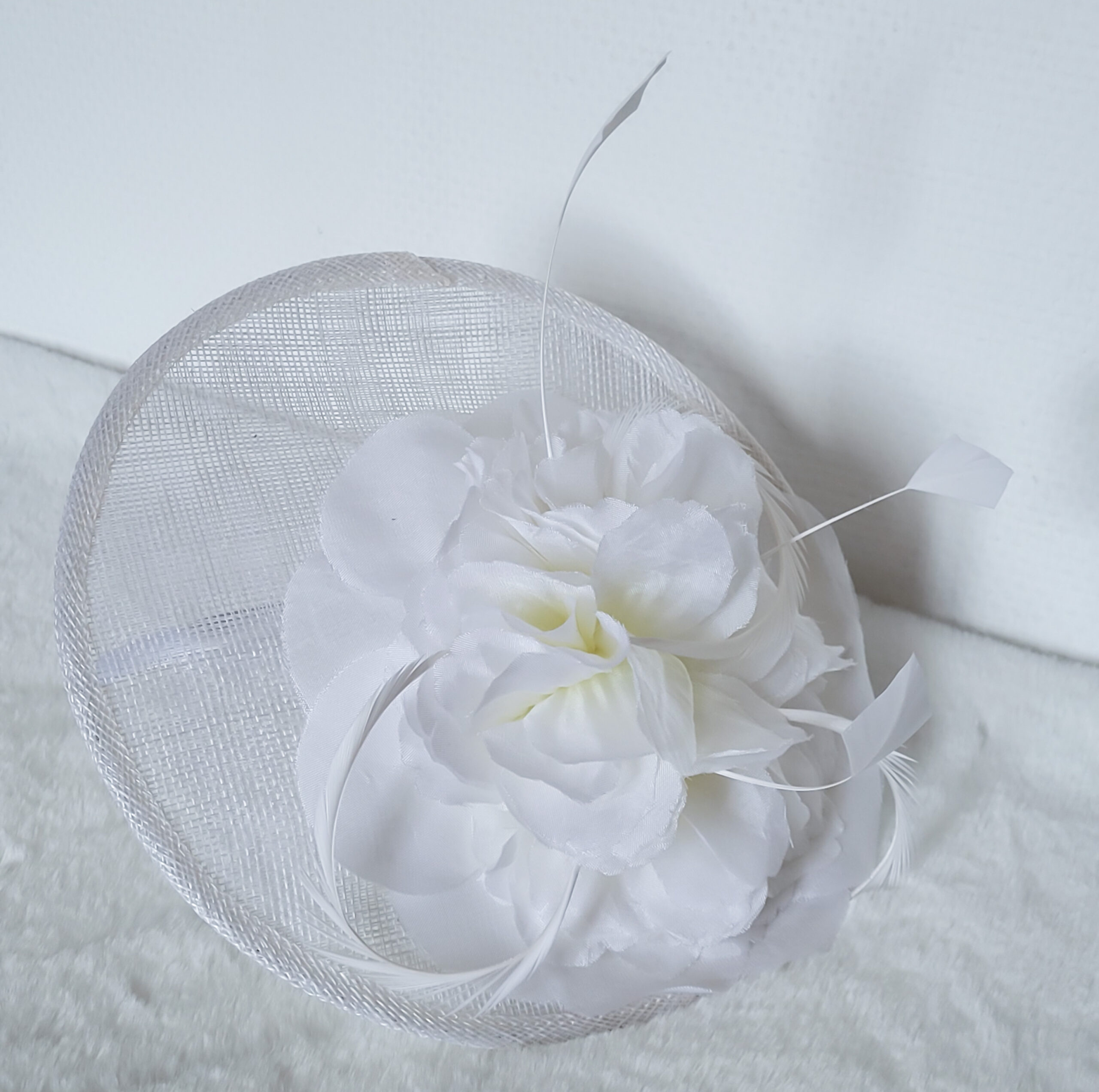 mini chapeau de cérémonie blanc mini chapeau de cérémonie blanc